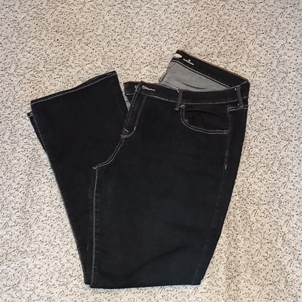 Old Navy Boot-Cut Jeans 16 Reg